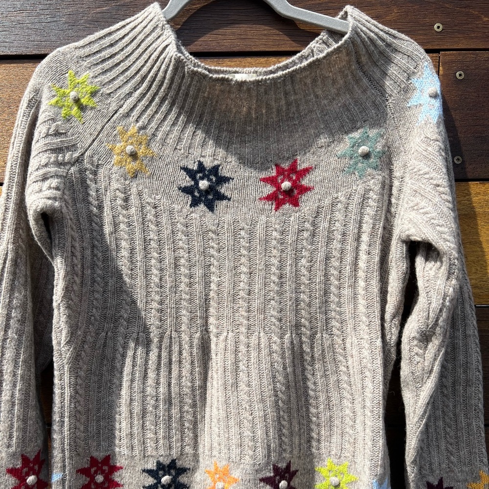 Sundance size M snowflake sweater
